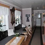 Gard Hotel *